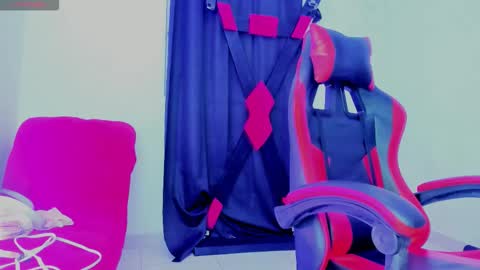 Nicol online show from 7, 10, 2025