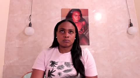 Snapshot of nicol_villa_ chatting on 8, 2, 2025 Nicol Villa online show from 8, 2, 2025