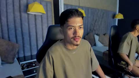 Snapshot of nicolaikarav chatting on 1, 12, 2025 Nicolai online show from 1, 12, 2025