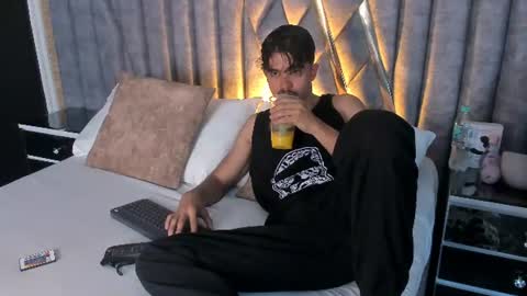 Snapshot of nicolaikarav chatting on 8, 7, 2026 Nicolai online show from 8, 7, 2026