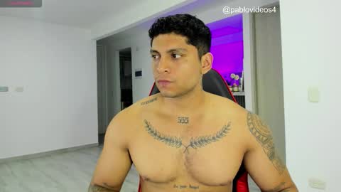 Snapshot of nicolas_montoya chatting on 19, 10, 2025 nicolas_montoya online show from 19, 10, 2025