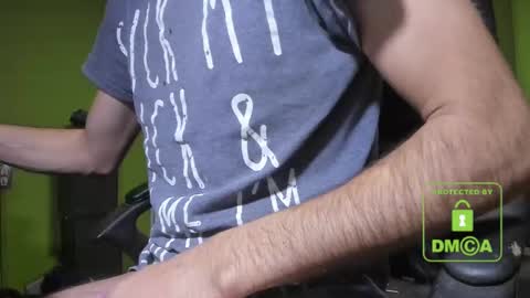 Snapshot of nicolasguy chatting on 28, 2, 2025 L. Nicolas online show from 28, 2, 2025