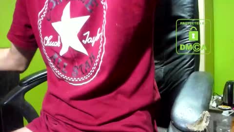 Snapshot of nicolasguy chatting on 7, 1, 2026 L. Nicolas online show from 7, 1, 2026