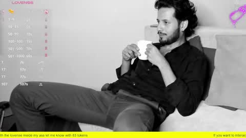 nicolasrodrii online show from 14, 2, 2025