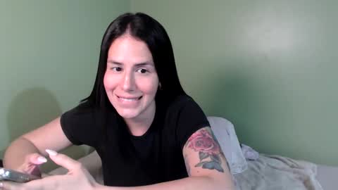 Snapshot of nicole289_ chatting on 4, 11, 2025 gleypuentes online show from 4, 11, 2025