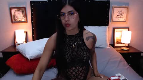 Snapshot of nicole_duran3095 chatting on 4, 12, 2024 Nick online show from 4, 12, 2024