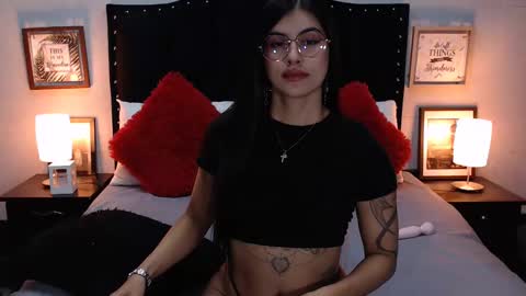 Snapshot of nicole_duran3095 chatting on 15, 12, 2024 Nick online show from 15, 12, 2024