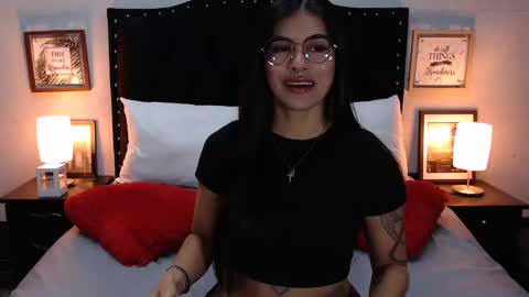 Snapshot of nicole_duran3095 chatting on 16, 12, 2024 Nick online show from 16, 12, 2024