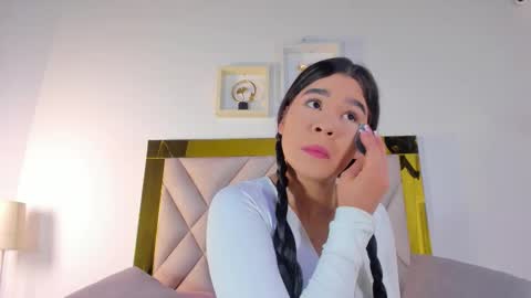 nicole_grace0 online show from 20, 9, 2025