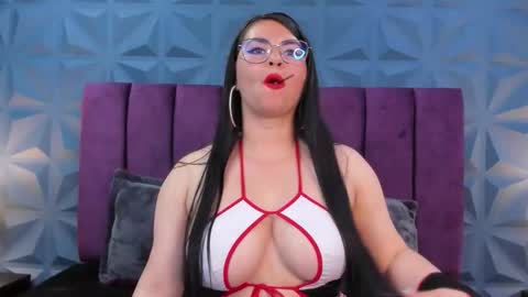 Nicole online show from 18, 12, 2025