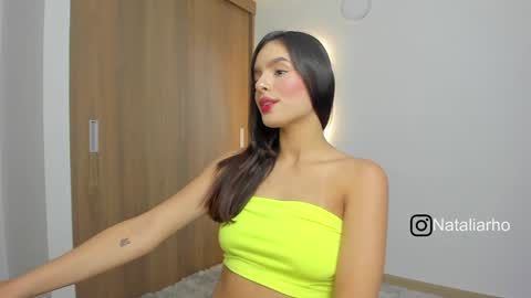 Snapshot of nicole_whitee chatting on 25, 1, 2025 N A T A L I A online show from 25, 1, 2025