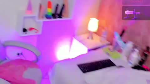 Snapshot of nicolebbwhot chatting on 10, 3, 2025 Nicole online show from 10, 3, 2025