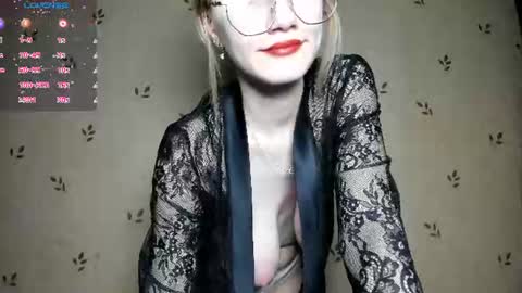 Snapshot of nicoledaviss_ chatting on 25, 6, 2026 NicoleDavis online show from 25, 6, 2026