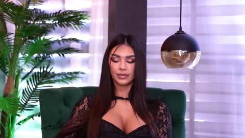 Snapshot of nicoledevin chatting on 19, 9, 2025 Nicole online show from 19, 9, 2025