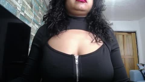 Nicole online show from 31, 3, 2026