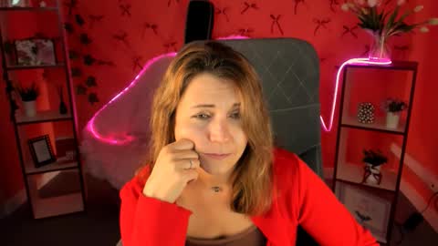 Snapshot of nicolehits chatting on 29, 9, 2025 nicolehits online show from 29, 9, 2025