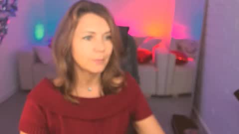 Snapshot of nicolehits chatting on 10, 10, 2025 nicolehits online show from 10, 10, 2025