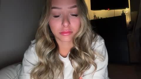 nicolelovesyou444 online show from 2, 7, 2026