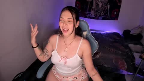 Snapshot of nicolepeachx chatting on 4, 3, 2025 Nicol independent model online show from 4, 3, 2025