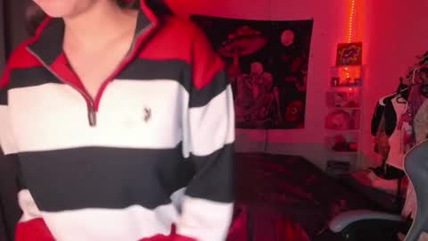 Snapshot of nicolepeachx chatting on 9, 10, 2025 Nicol independent model online show from 9, 10, 2025