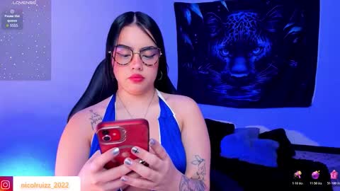 Snapshot of nicolle_ruizz chatting on 4, 12, 2025 Nicoll online show from 4, 12, 2025