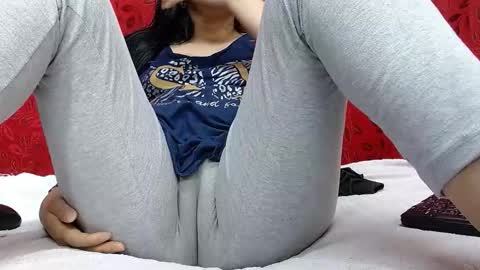 Snapshot of nicolleowens chatting on 7, 1, 2026 NICOLLE online show from 7, 1, 2026