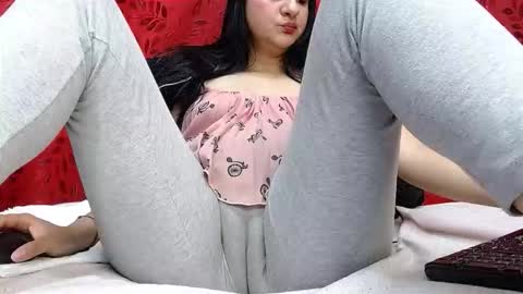 Snapshot of nicolleowens chatting on 20, 2, 2026 NICOLLE online show from 20, 2, 2026