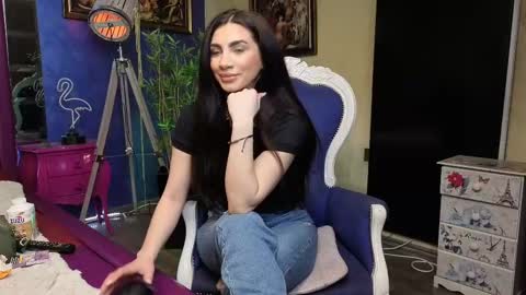 Snapshot of nicollepalmer chatting on 1, 3, 2025 Nicolle online show from 1, 3, 2025