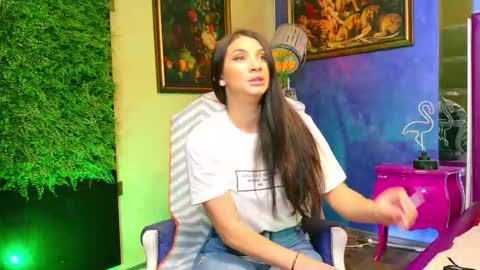 Snapshot of nicollepalmer chatting on 24, 9, 2025 Nicolle online show from 24, 9, 2025