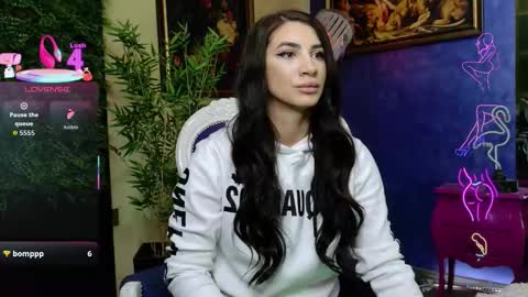 Snapshot of nicollepalmer chatting on 29, 11, 2025 Nicolle online show from 29, 11, 2025