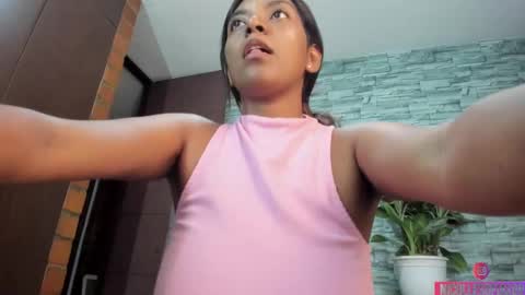 nicollesofia3 online show from 7, 2, 2025