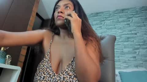 nicollesofia3 online show from 10, 2, 2025