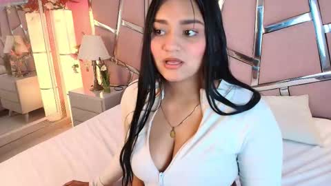 Snapshot of nicollevsconttei chatting on 16, 1, 2026 nicollevsconttei online show from 16, 1, 2026