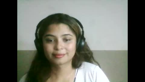 NicollGreen online show from 24, 9, 2025