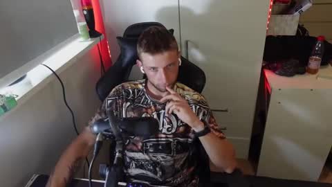 nicramga online show from 12, 10, 2025