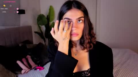 Snapshot of nightfloat chatting on 19, 9, 2025 Daisy nd Tyler 3 online show from 19, 9, 2025