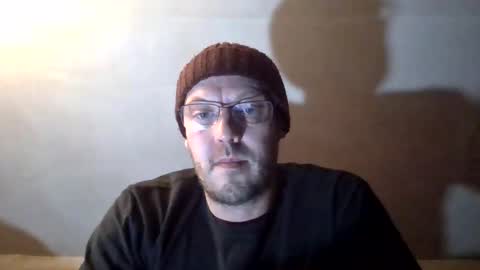 nighttime online show from 2, 2, 2025