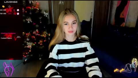 nigo_nika online show from 12, 12, 2024