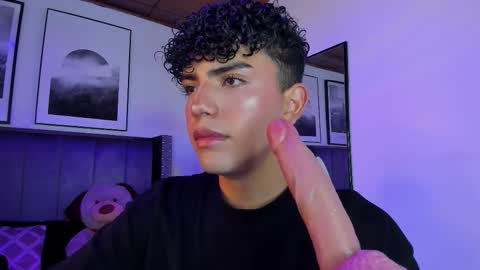 niick_twink online show from 6, 10, 2025