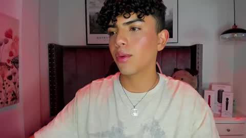 niick_twink online show from 2, 12, 2025