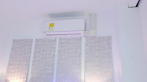 Niicole online show from 12, 3, 2025