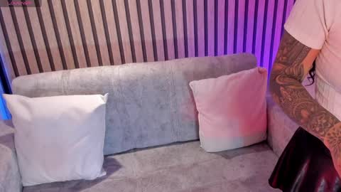 NINAINK online show from 5, 4, 2026