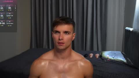 Snapshot of nik_sharp chatting on 12, 10, 2025 Nik online show from 12, 10, 2025