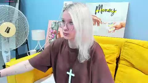 Snapshot of nika_sm chatting on 5, 8, 2026 Nika Sm online show from 5, 8, 2026