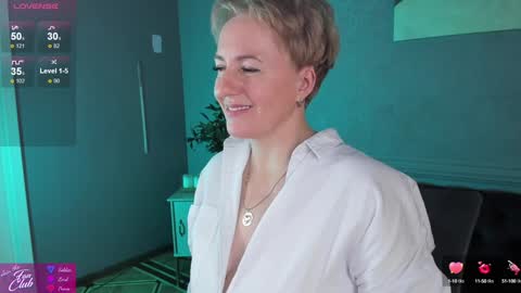 Snapshot of nika_smit chatting on 6, 12, 2024 Nika online show from 6, 12, 2024