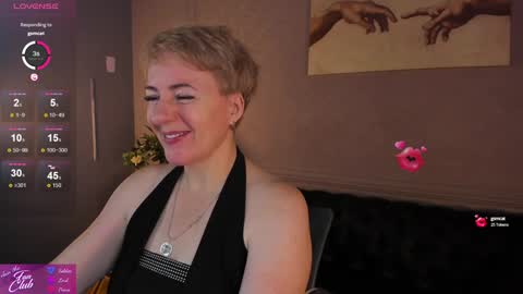 Snapshot of nika_smit chatting on 8, 12, 2024 Nika online show from 8, 12, 2024