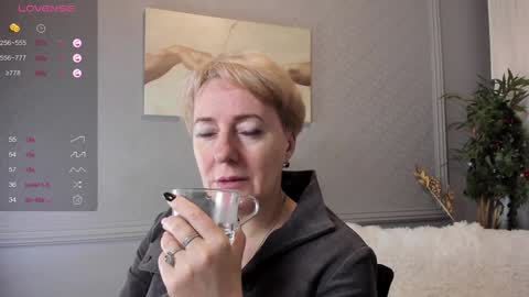 Snapshot of nika_smit chatting on 24, 12, 2024 Nika online show from 24, 12, 2024