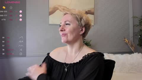 Snapshot of nika_smit chatting on 24, 12, 2024 Nika online show from 24, 12, 2024