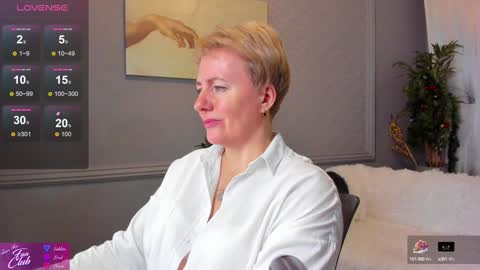 Snapshot of nika_smit chatting on 11, 1, 2025 Nika online show from 11, 1, 2025