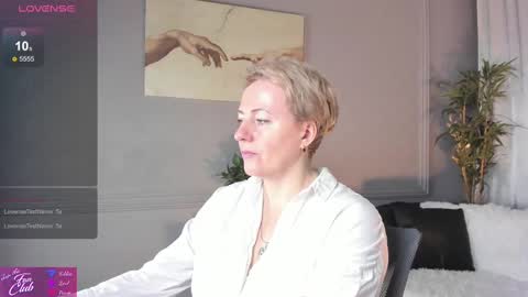 Snapshot of nika_smit chatting on 9, 2, 2025 Nika online show from 9, 2, 2025